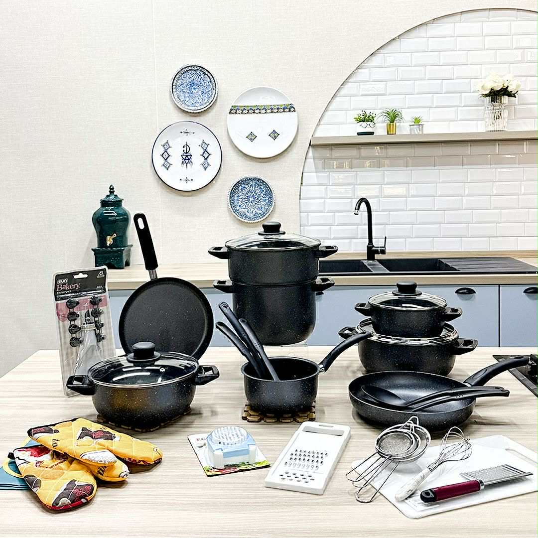 Set de 45 pièces d'ustensiles de cuisine et de vaisselle